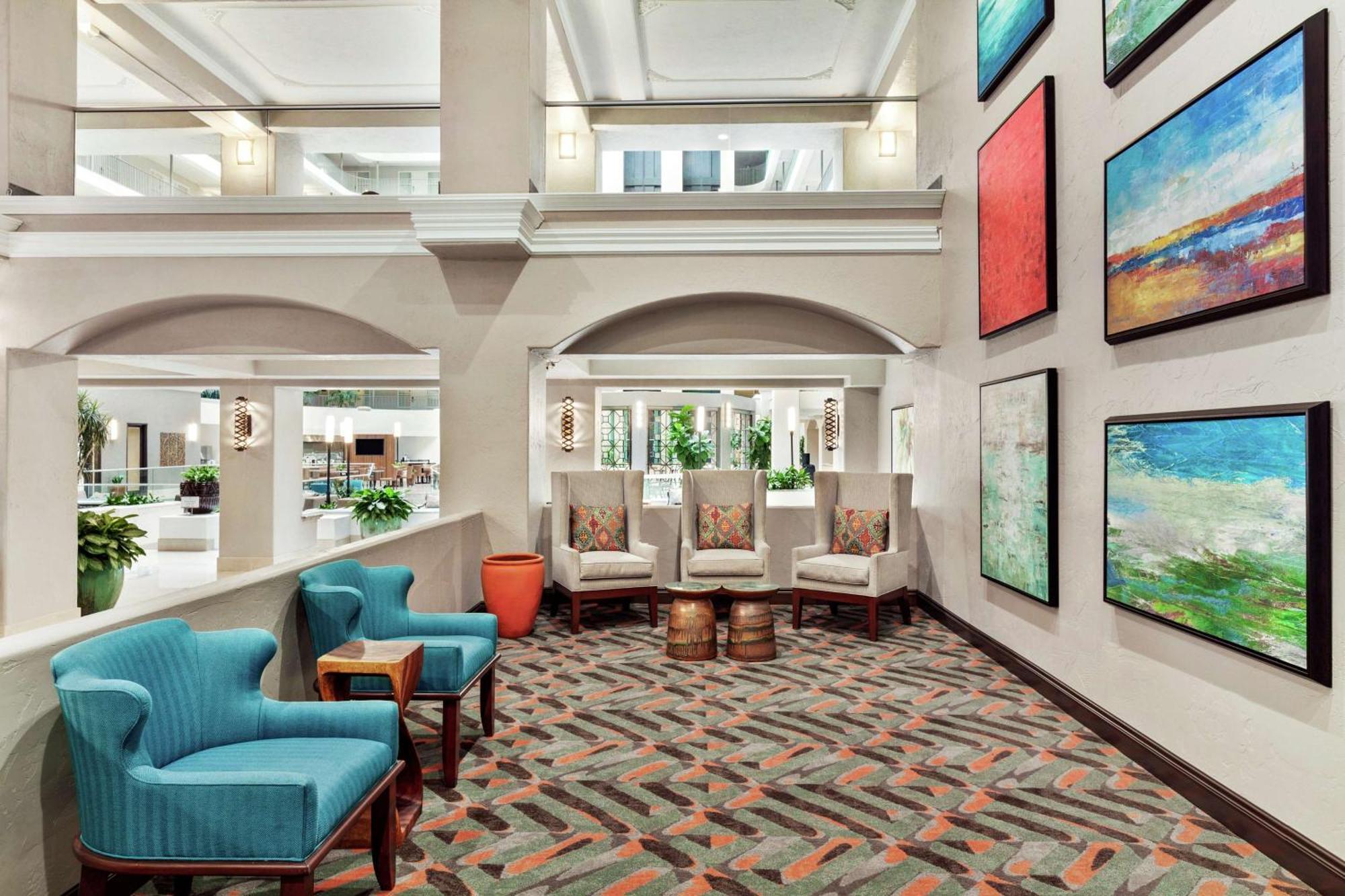 Hotel Embassy By Hilton Orange County Airport Santa Ana
