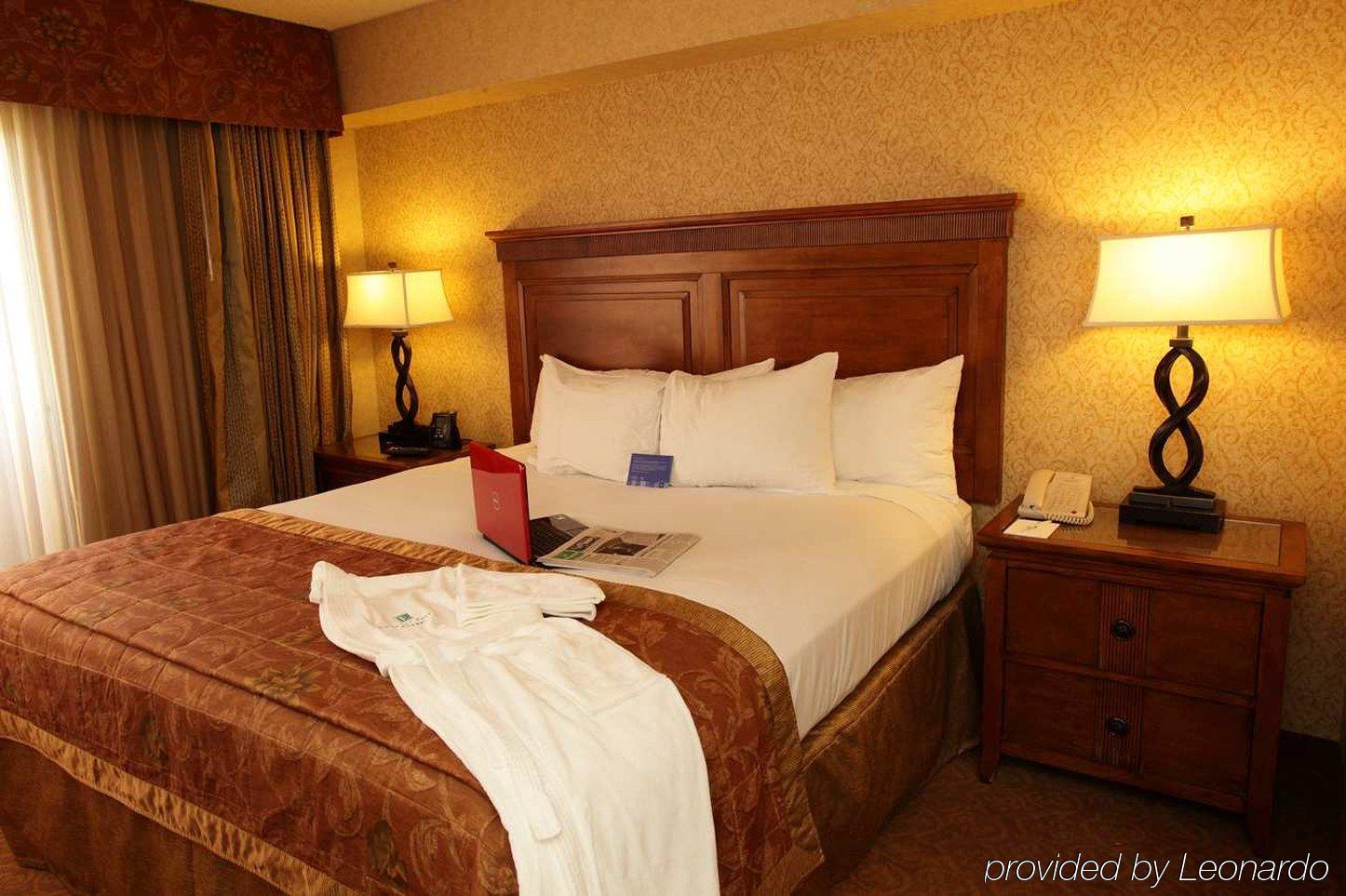 Embassy By Hilton Orange County Airport 3* Santa Ana