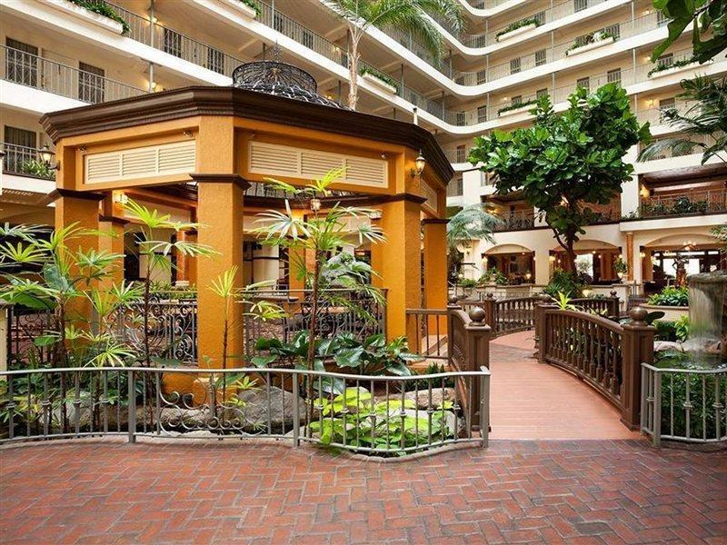 Embassy By Hilton Orange County Airport Santa Ana
